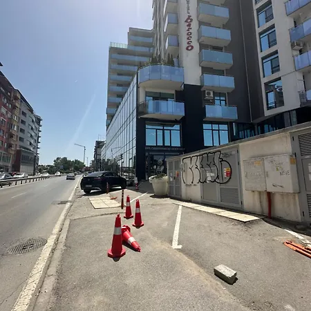 Boutique Magenta Pearl With Free Wifi * Sofía