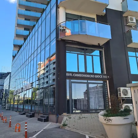 Boutique Magenta Pearl With Free Wifi * Sofía